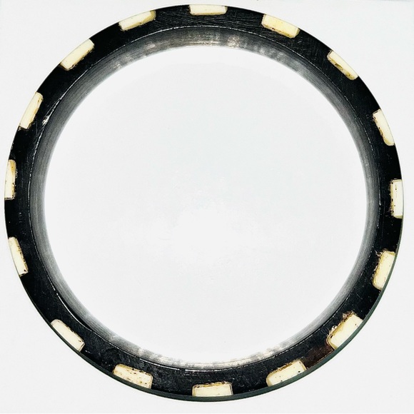 Vintage boutique handmade hand-carved mix wood wooden striped bangle - Picture 1 of 11